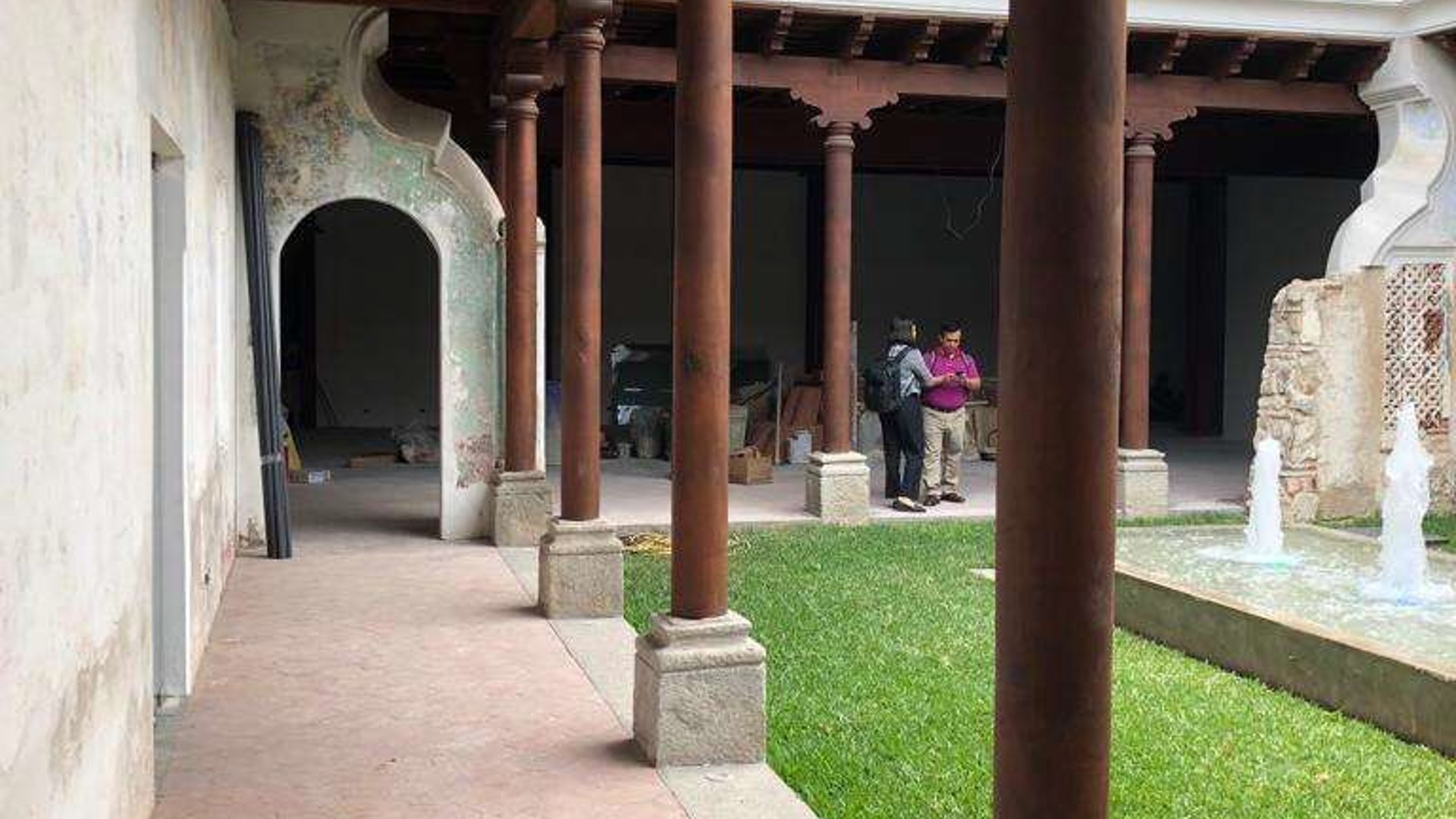 Oficina en alquiler en Palacio Arzobispal zona 1. - Miniatura 12