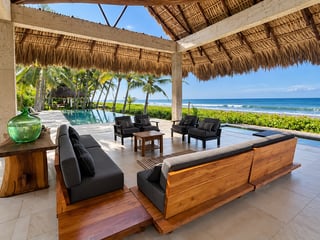 Propiedad Frente al Mar – Casa En venta Monterrico - 2