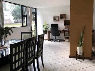 Vendo en 1er. Nivel Apartamento en zona 14 sobre  5ta ave - 2