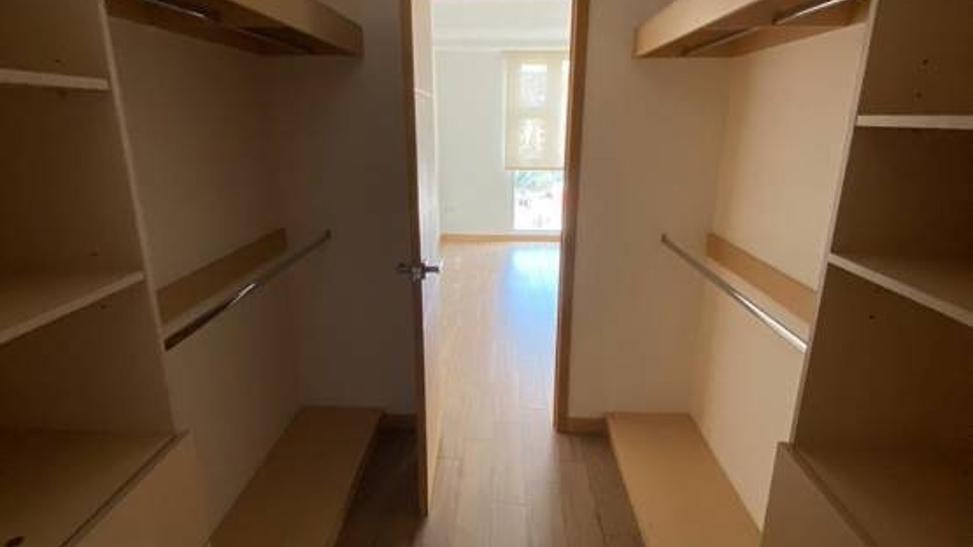 Apartamento en Venta, Zona 10 (V10037) - Miniatura 3