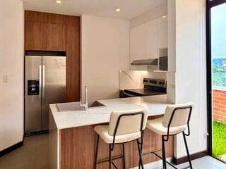 APARTAMENTO AMUEBLADO EN ALQUILER📍Edificio Arles, Zona 15 - 3