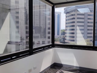 Oficina en renta cerca de Blvd. Los Próceres y Av. Reforma Ref-5890 - 2