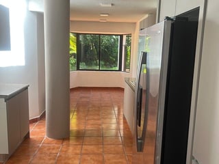 Casa en Alquiler – Zona 14 | Sector La Villa para oficina o vivienda - 4