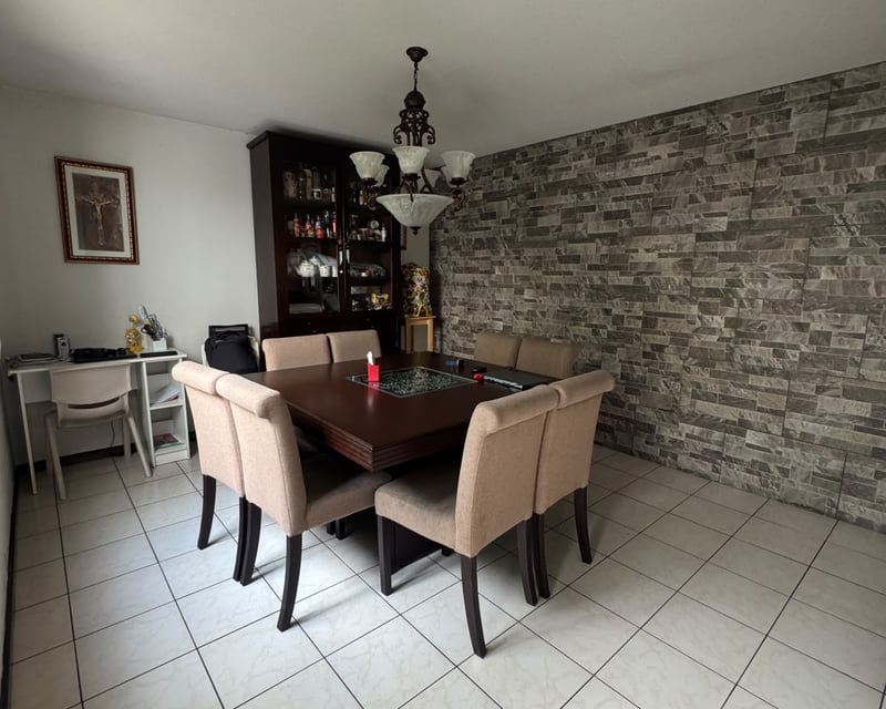 📍 CASA EN VENTA – 3 HABITACIONES | CONDOMINIO PALERMO | Z. 8 DE MIXCO