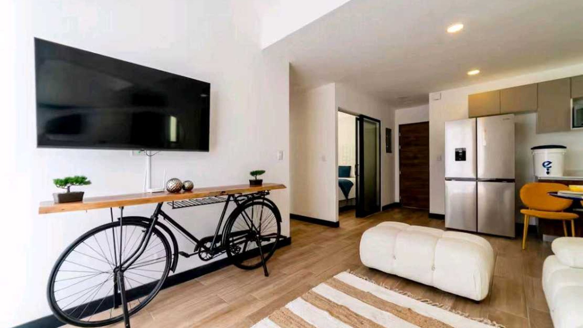 APARTAMENTO EN VENTA PARA INVERSIONISTA ???? Edificio Senseti, zona 10 - Miniatura 2