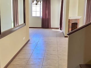 CASAS EN VENTA EN KM 18 CAMINO A FRAIJANES - 2