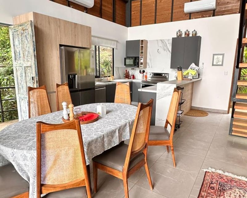 VENTA DE MODERNA CASA DE DESCANSO - LAGUNA DEL PINO