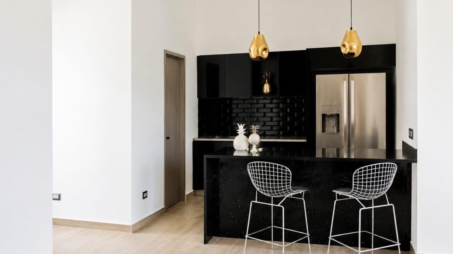 ???? APARTAMENTO EN RENTA – 2 HAB + BALCÓN | EPIC 15 | ZONA 15 - Miniatura 7