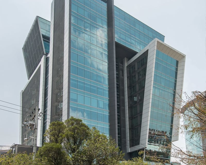 DOMANI/ Oficina en Venta zona 15