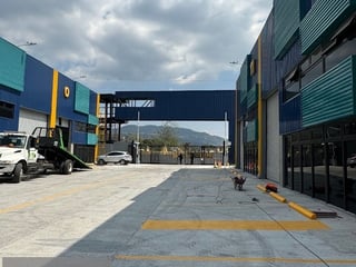 Bodegas en Renta y Venta para estrenar en Km 18 Carretera Villacanales - 3