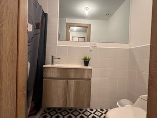 Apartamento amueblado en venta de 2 habitaciones en zona 4 Ref-5639 - 5