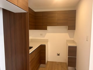 Apartamento con jardín en venta en Zona 14, Sector la Villa - 2