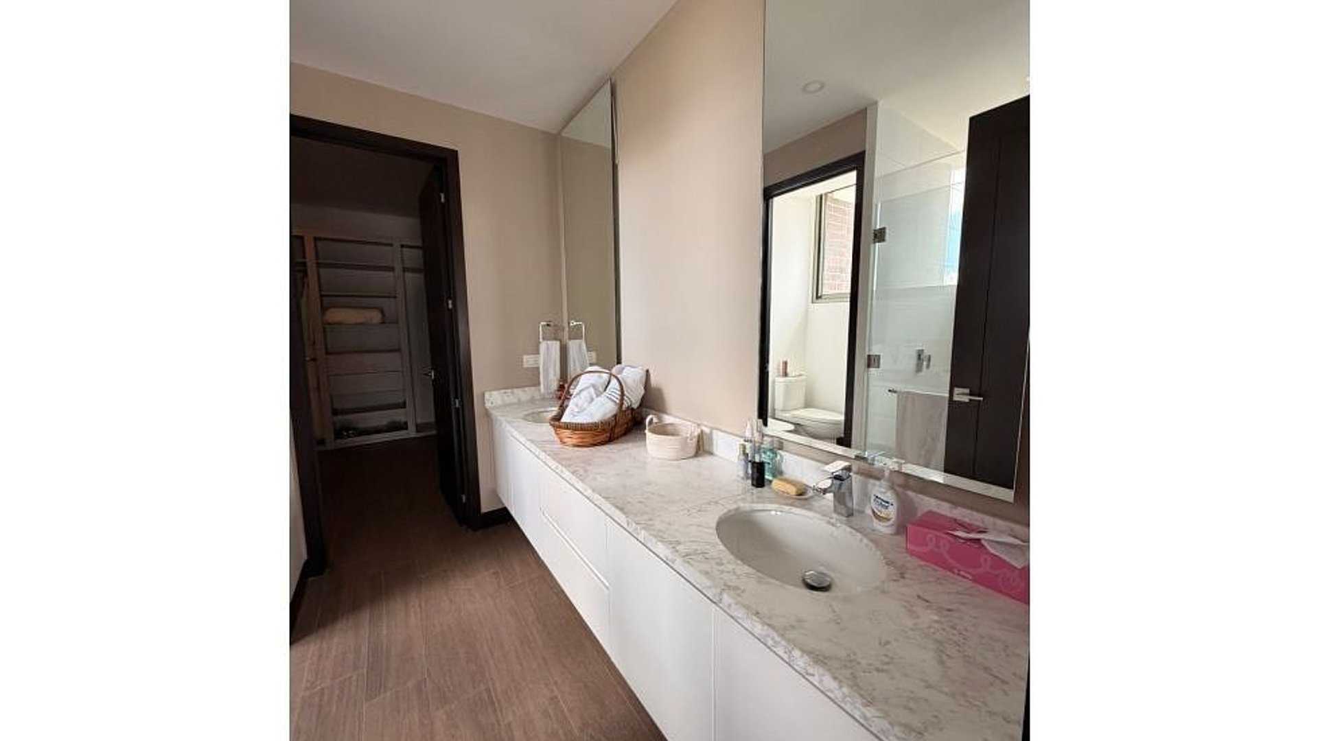 Apartamento de Lujo en Venta – Torre Caprese, Zona 15 - Miniatura 15