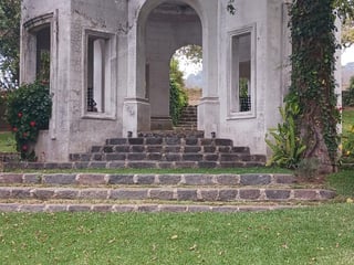 Vendo terreno en Antigua Guatemala dentro de garita - 3