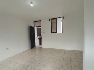 Casa en Venta Planos de Llano Largo Zona 18 Guatemala - Image 4