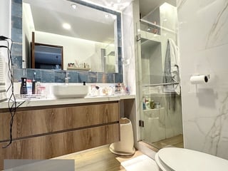 CAÑADAS DE ELGIN/ Casa Amueblada en Venta, zona 13 - Image 19