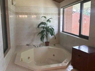 Venta de amplia casa en Km 17.5 Carr. El Salvador, Arrazola III (C) - Image 16