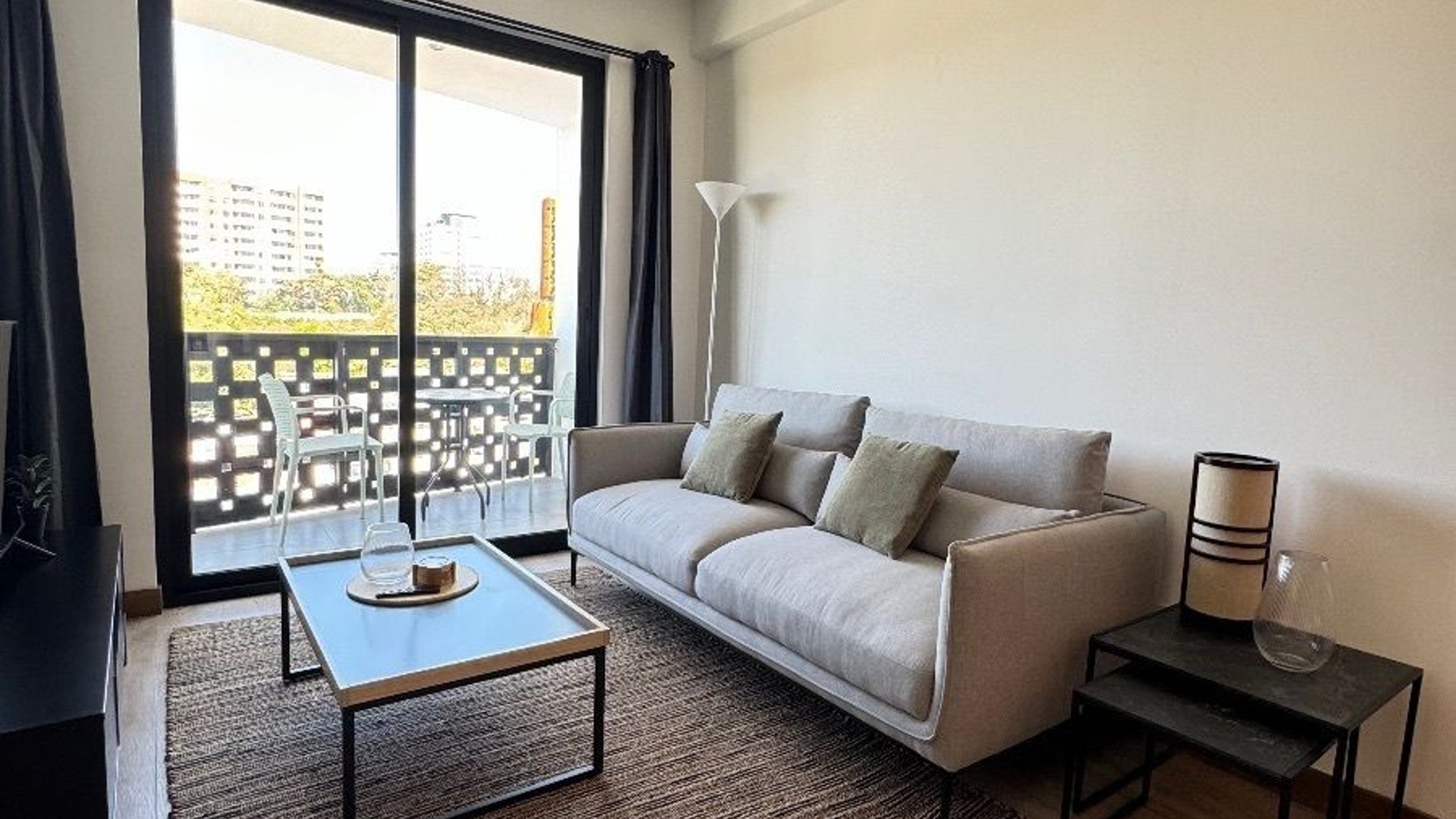 AOKI/ Apartamento Amueblado en Venta, zona 14