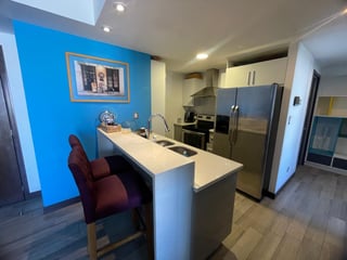 Apartamento en renta de 2 habitaciones con terraza en zona 16 - 2