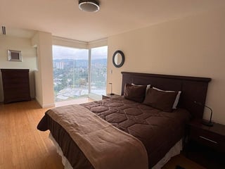 Apartamento Amueblado en Alquiler Edificio Atrium, zona 10 - 3