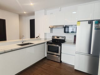 Apartamento en renta en Lirios de Cayala zona 16 - 4