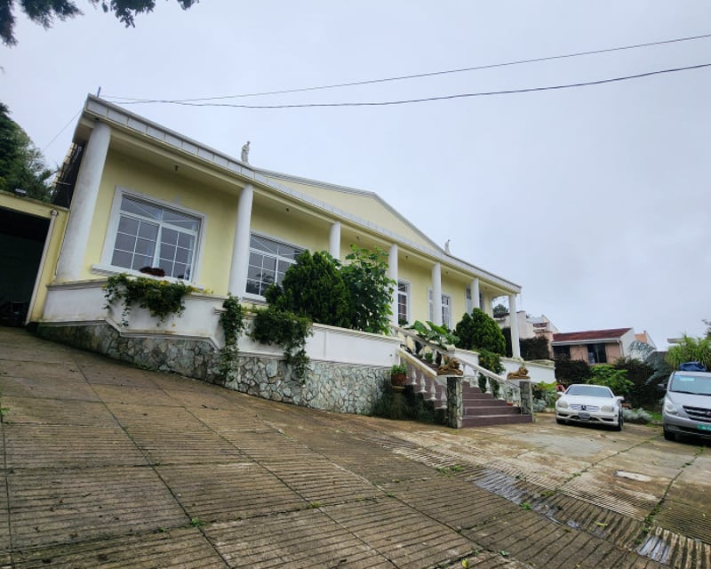 Exclusiva Casa en Venta en Arrazola Ciudad Guatemala