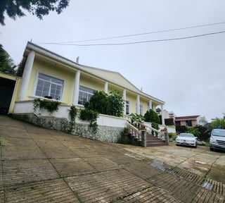 Exclusiva Casa en Venta en Arrazola Ciudad Guatemala