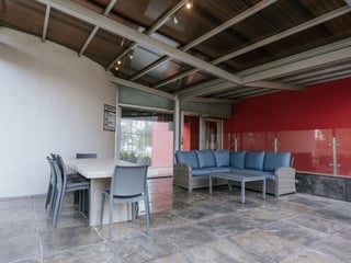 Apartamento remodelado y amueblado en renta, TorreNova zona 13 - Image 19