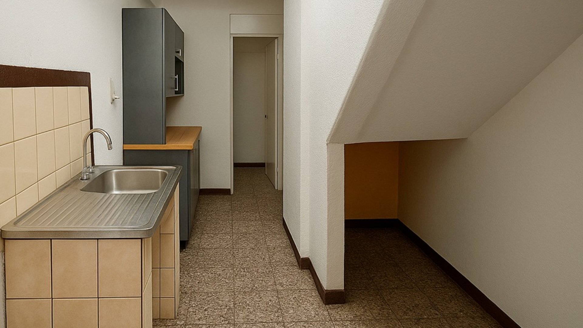 Casa en venta en Pinares del Norte, zona 18. - Miniatura 4