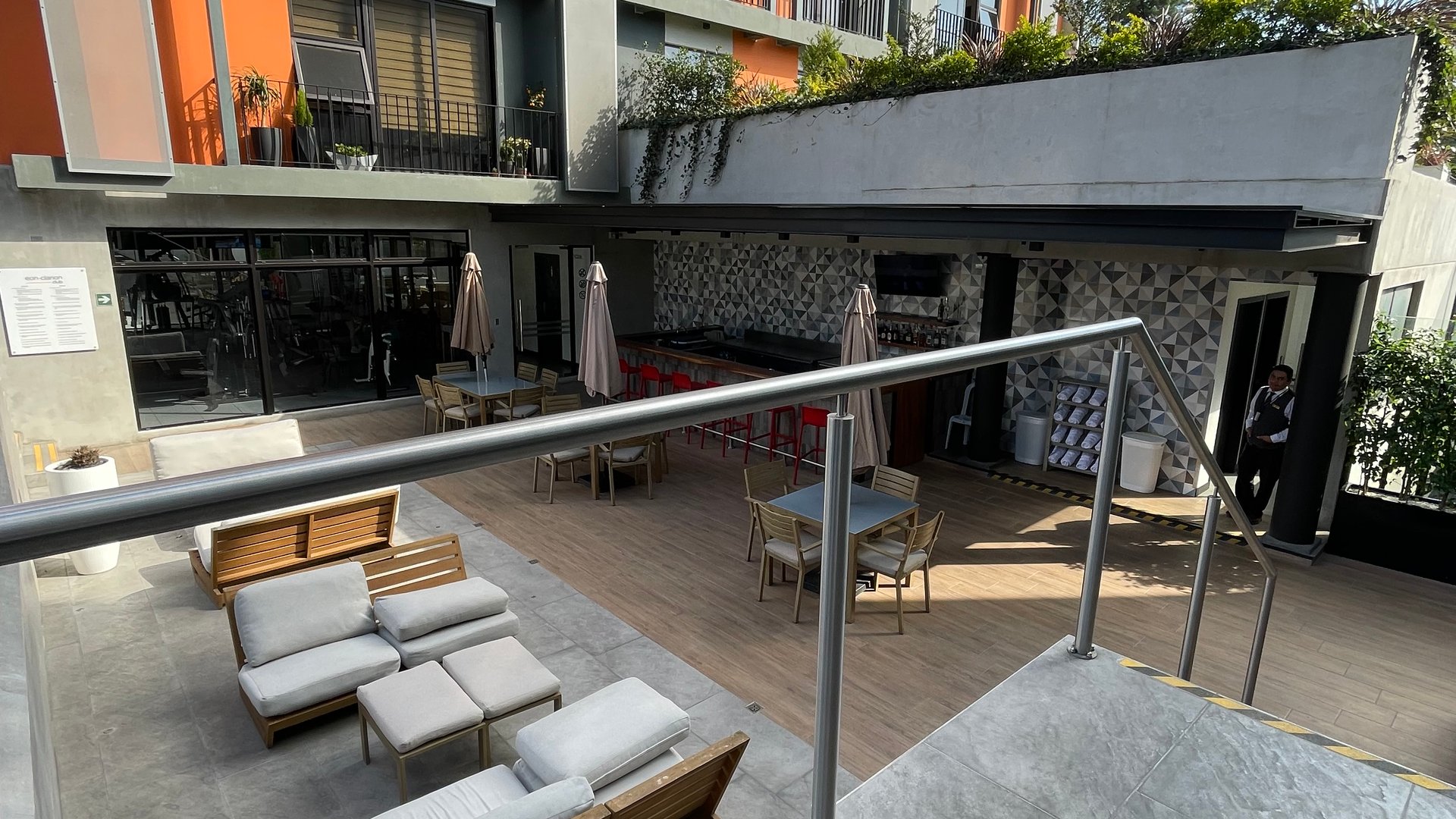 Rentó Hermoso Apartamento Edificio EON Z.10 - Miniatura 3