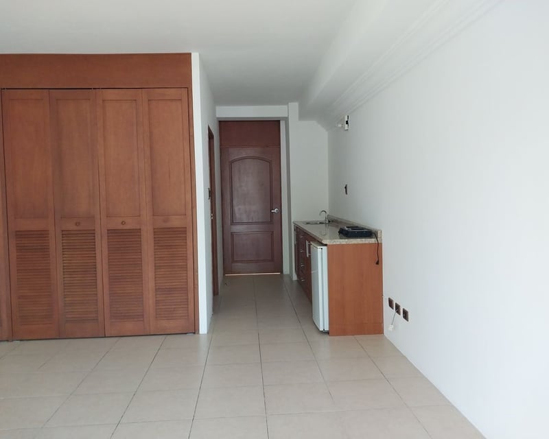 Apartamento en ALQUILER en zona 16
