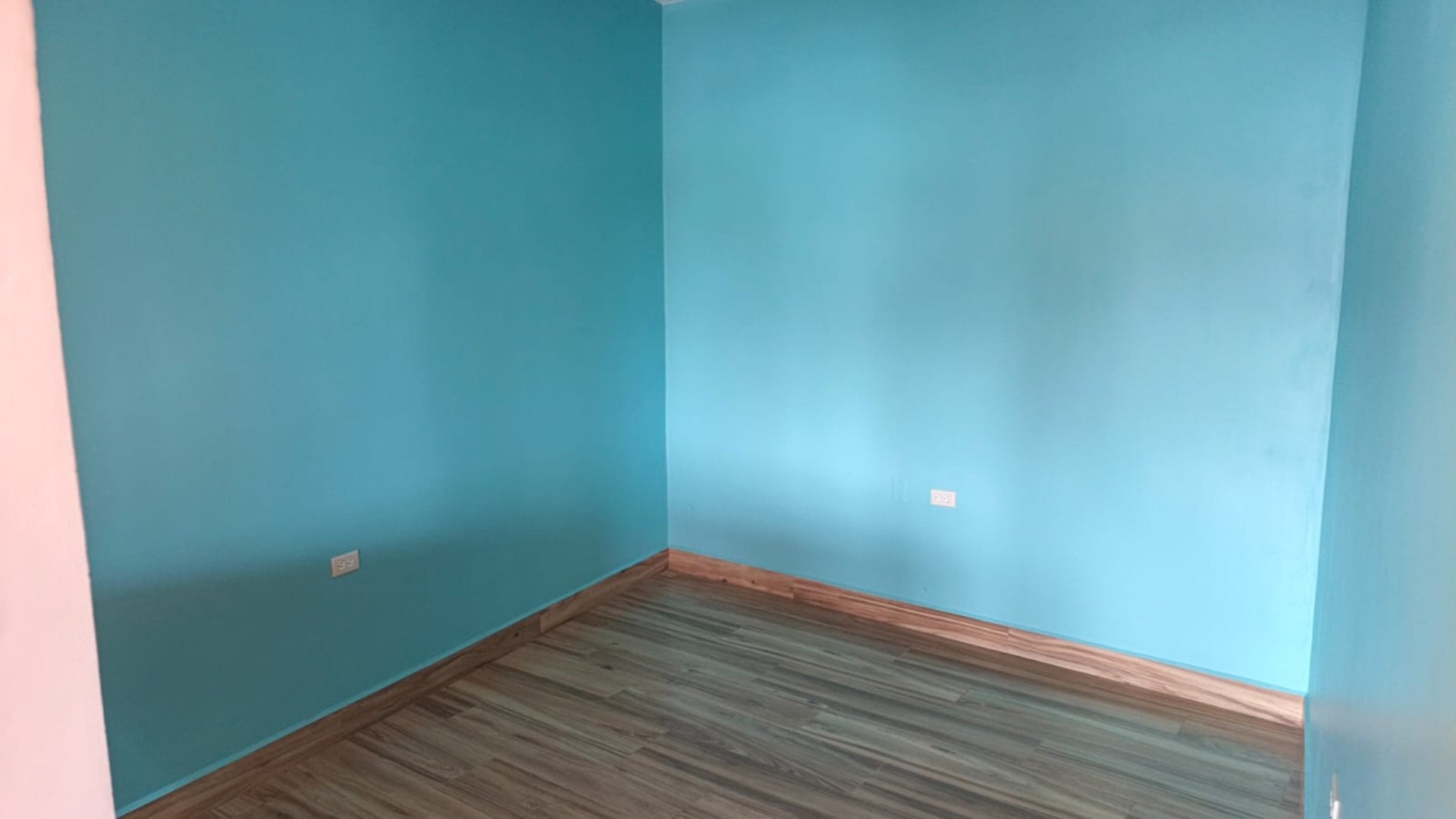 CASA EN RENTA IDEAL PARA OFICINAS O CLINICAS MEDICAS - Miniatura 63