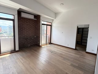 APARTAMENTO EN RENTA | SALVATORRE | ZONA 10 - 5