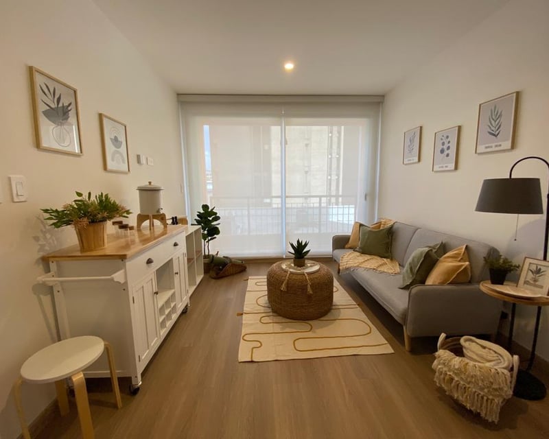 APARTAMENTO AMUEBLADO EN VENTA EN VIVO 4, ZONA 4