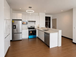 📍 APARTAMENTO NUEVO EN RENTA – 2 HAB | LIRIOS DE CAYALÁ IV | ZONA 16 - 2
