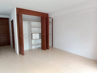 Apartamento en Renta en Edificio Veremos II, zona 16 - 4