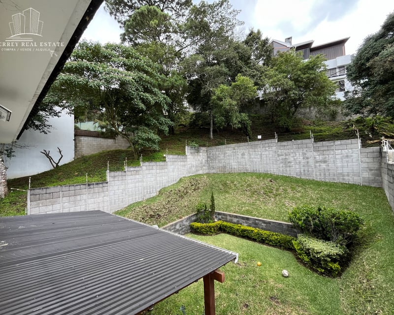Casa en venta, en Carretera a El Salvador km 16.5
