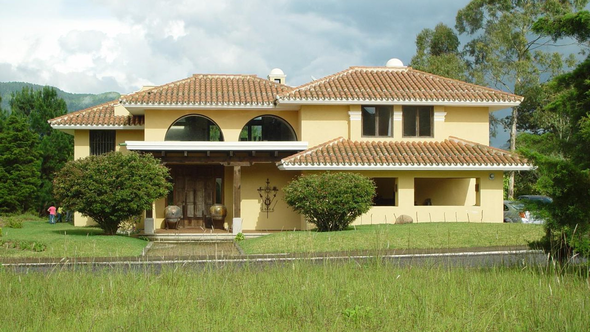 Luxurious 4-Bedroom Colonial Style House in Hacienda Nueva Country Club, San José Pinula, Guatemala | $590,000
