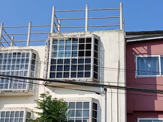 Torre de apartamentos de 3 niveles 2 por nivel, parqueo - 5