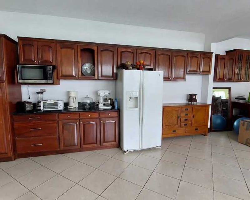 Vendo Linda Casa en zona 16