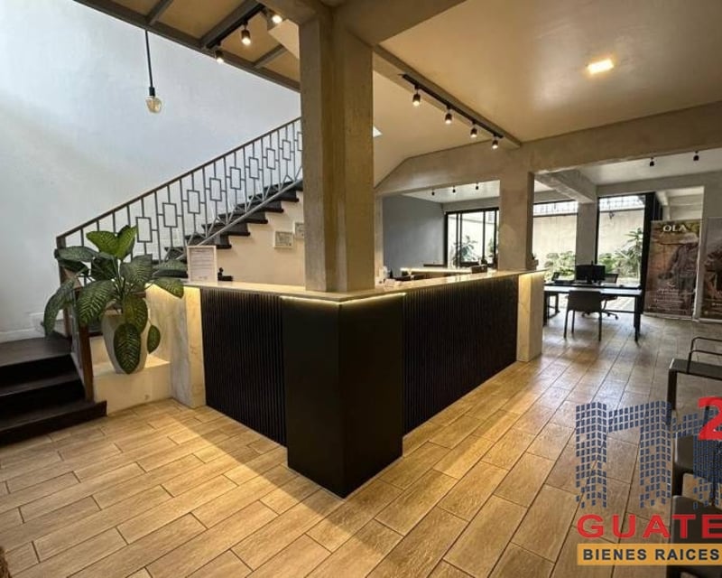 Casa en Venta, Zona 10 (V10075)