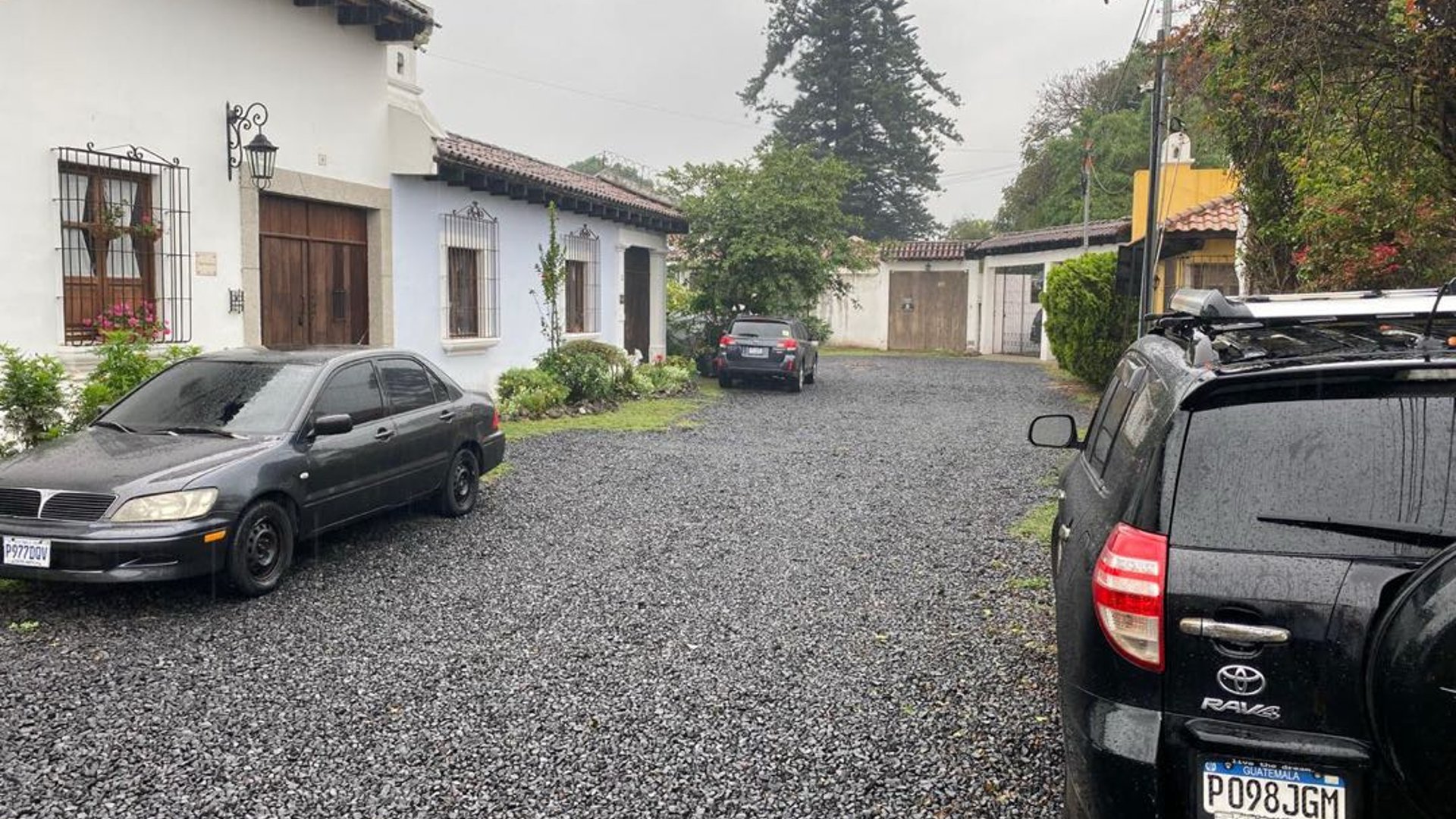 CASA EN VENTA EN EL CASCO DE ANTIGUA GUATEMALA  - Miniatura 7