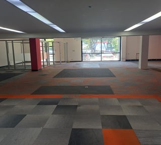 RENTA DE LOCAL COMERCIAL , OFICINAS Y SHOWROOM | ZONA 10